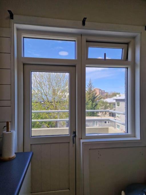 Apartment In Downtown Рейкявик Екстериор снимка